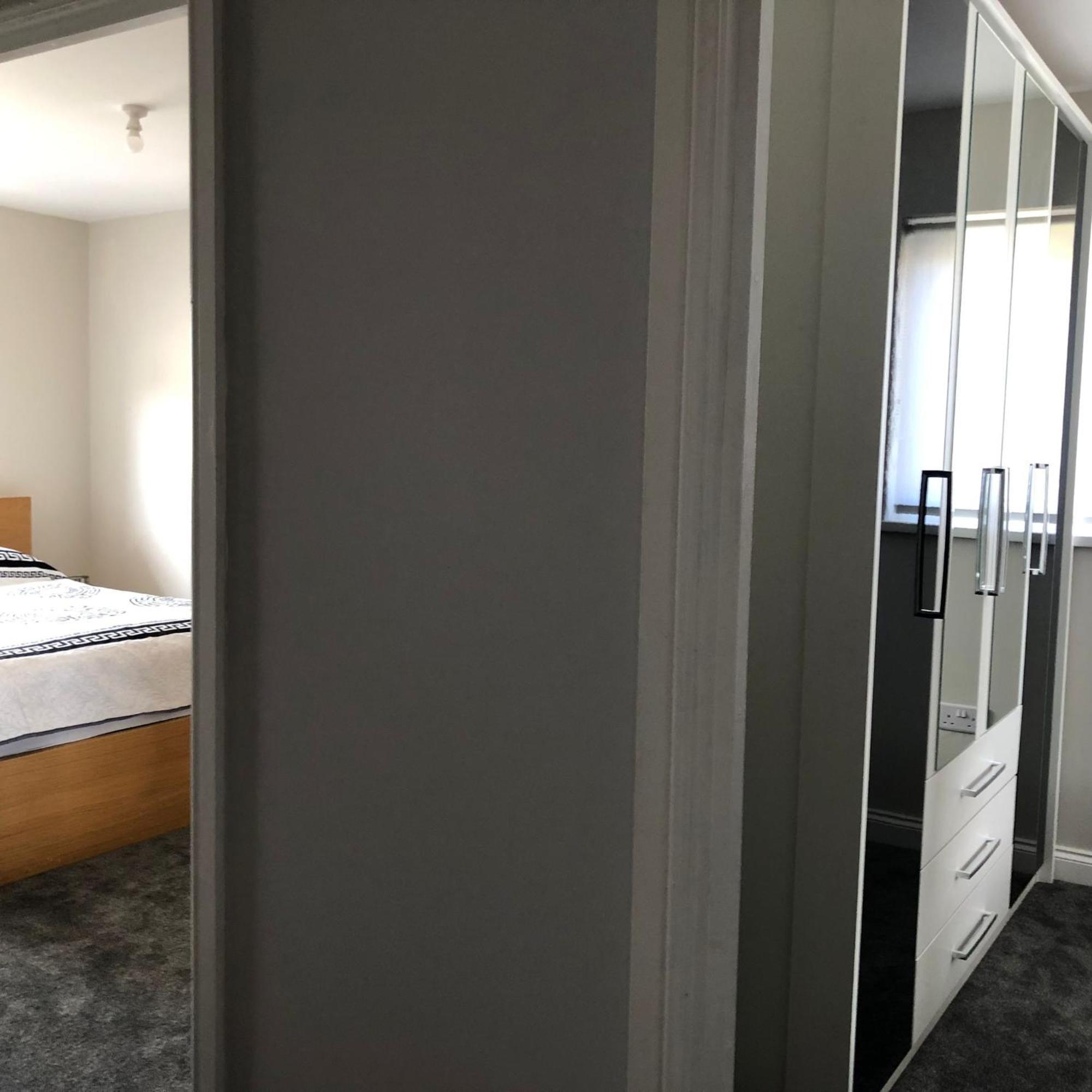 Cozy House With Free Parking & Wifi Near Maryland Station Londres Exterior foto