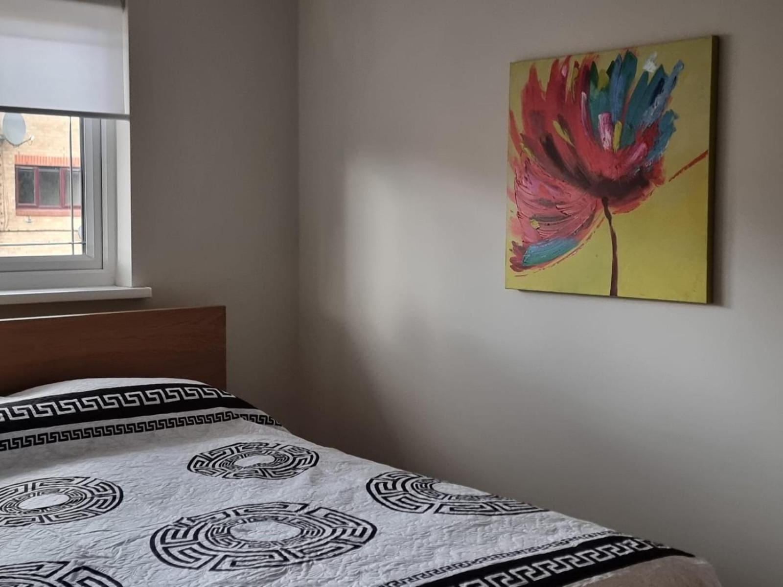 Cozy House With Free Parking & Wifi Near Maryland Station Londres Exterior foto